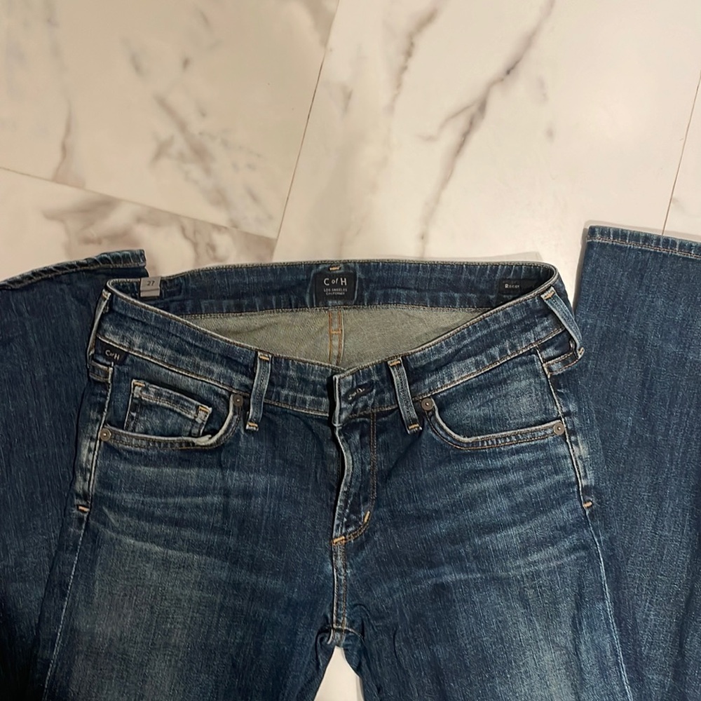Citizens of humanity, jeans, women’s size 27. Worn twice. Perfect condition.